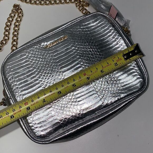 🔥VICTORIA SECRET cross  BAGS New - Picture 3 of 6
